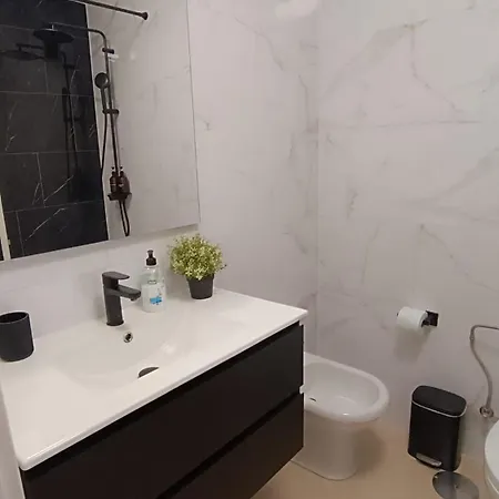 In Playa Paraiso Tenerife Адехе